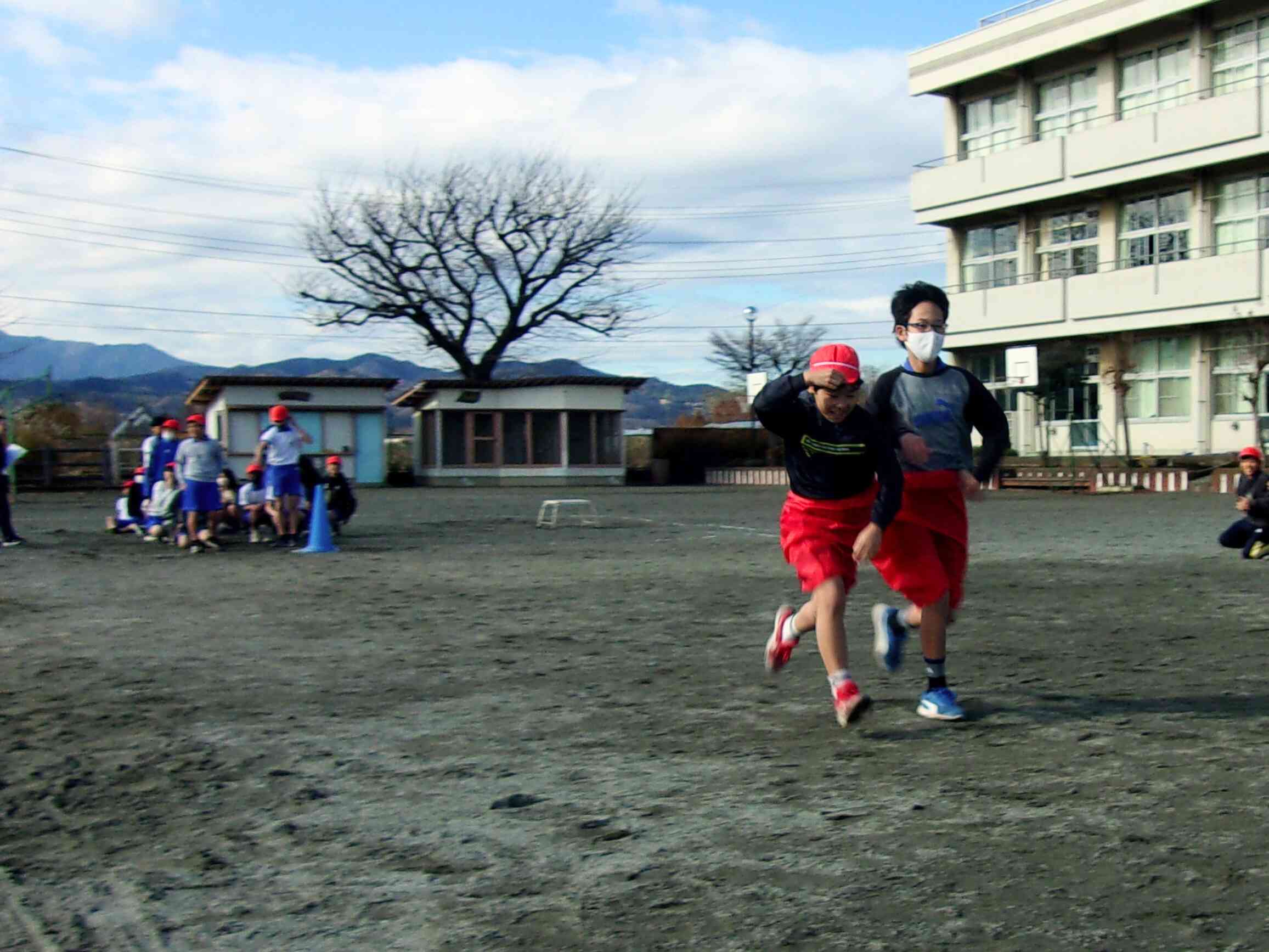 03f01550-fafe-494f-8ddd-2158722b9b9d